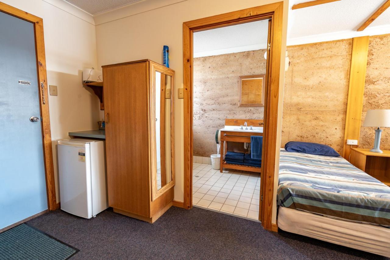 Great Western Motel 诺斯曼 外观 照片
